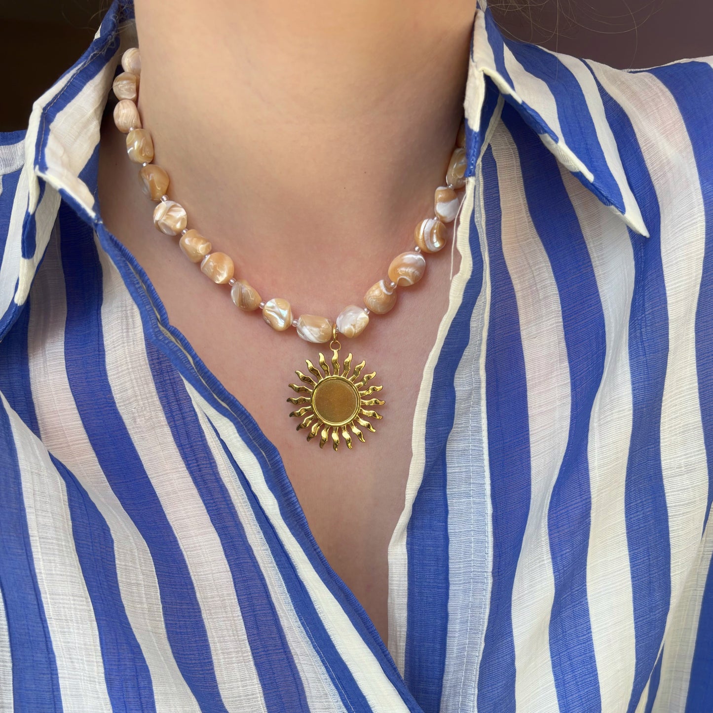 Ola necklace
